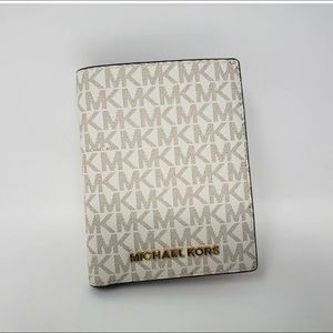 Michael Kors Passport Case!